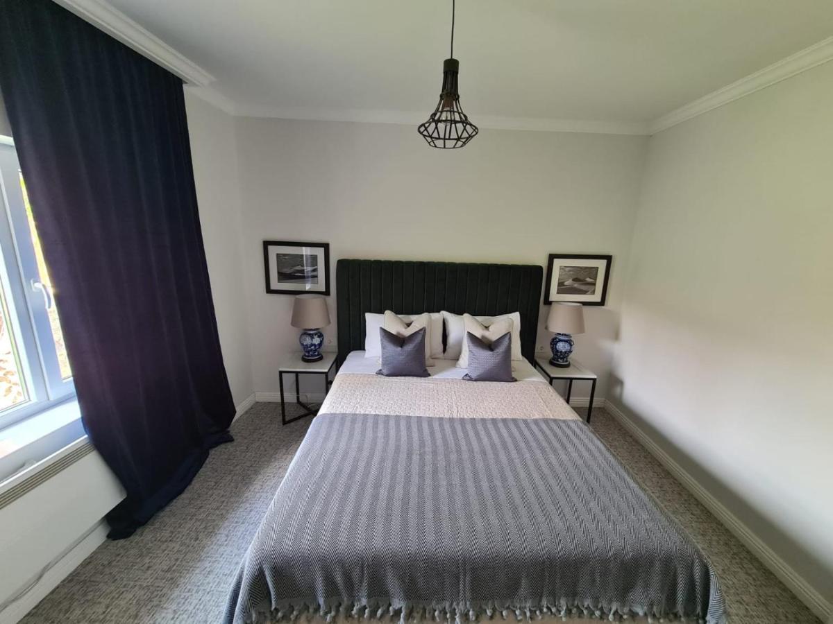 Apartments GB - Housity