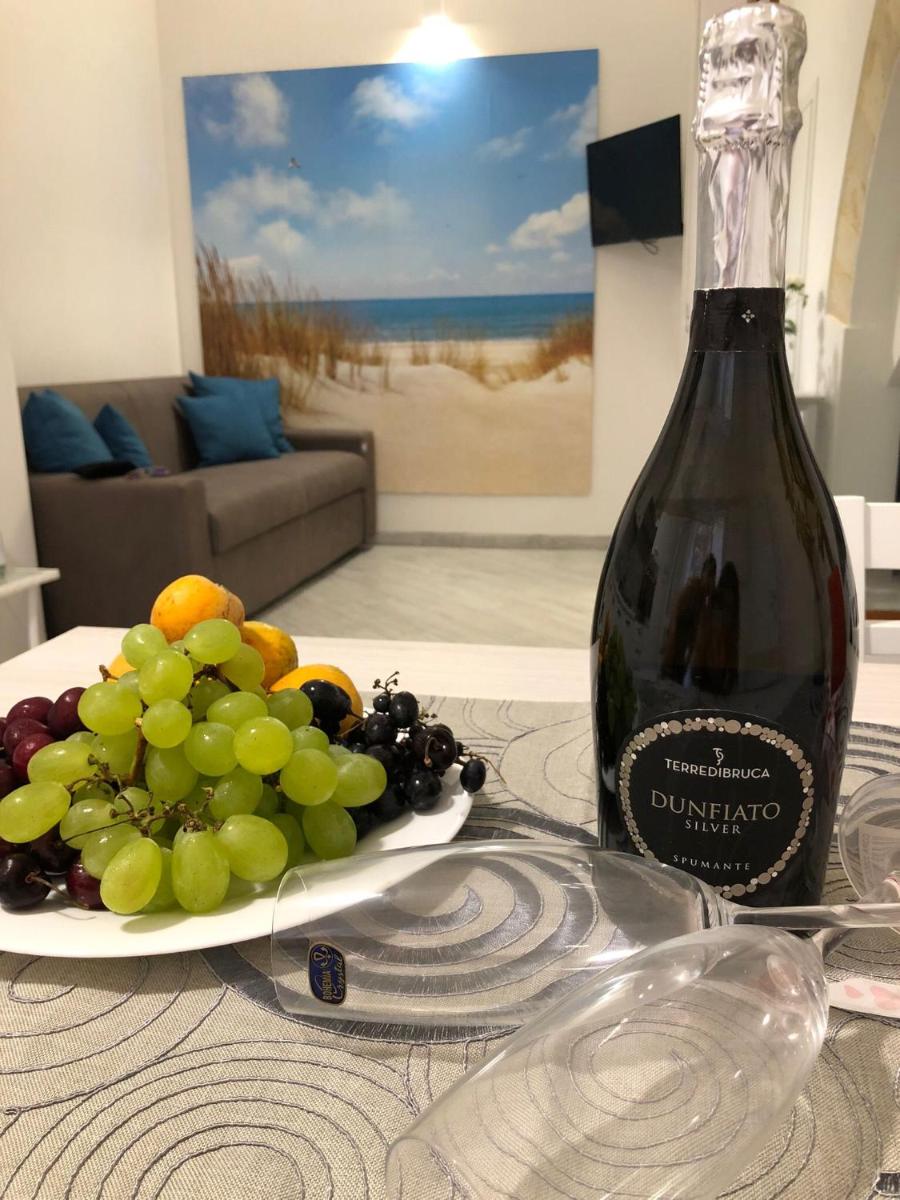 A Petrazzi - Housity