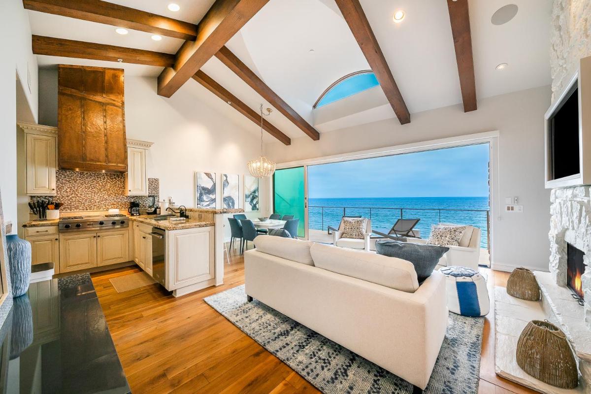Malibu Beach House Bliss - Housity