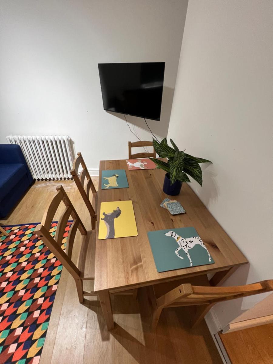 Dover Town Apartments private 2 bed garden flat for up to 6 guests - Housity