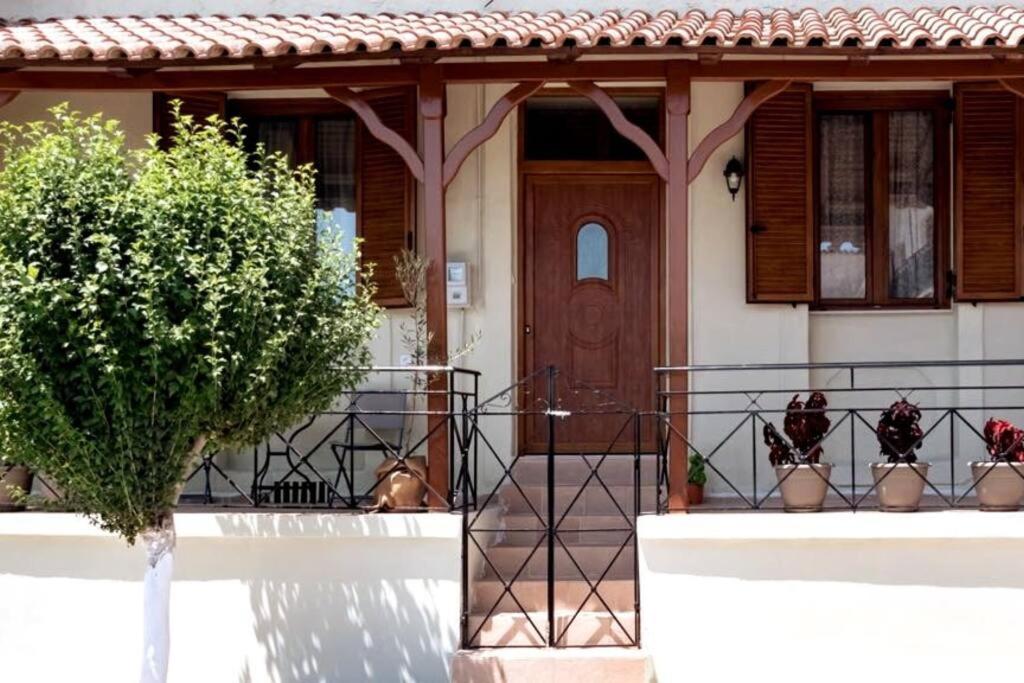 Aggelakis House - Housity