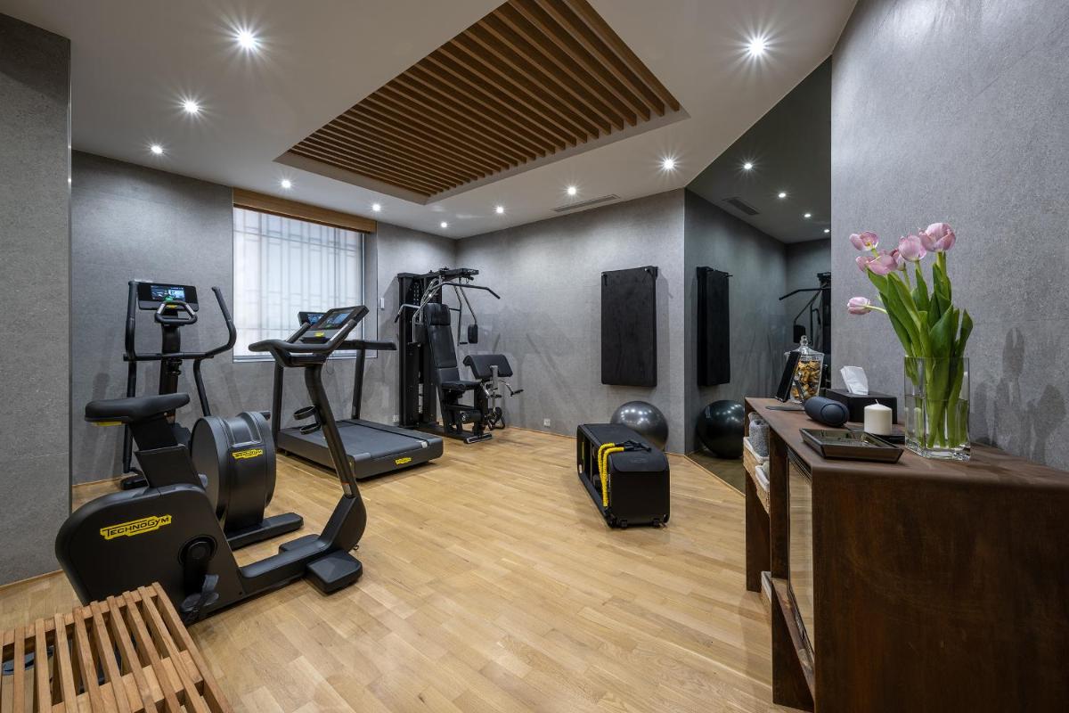 Gimnasio o instalaciones de fitness de Hotel Rector