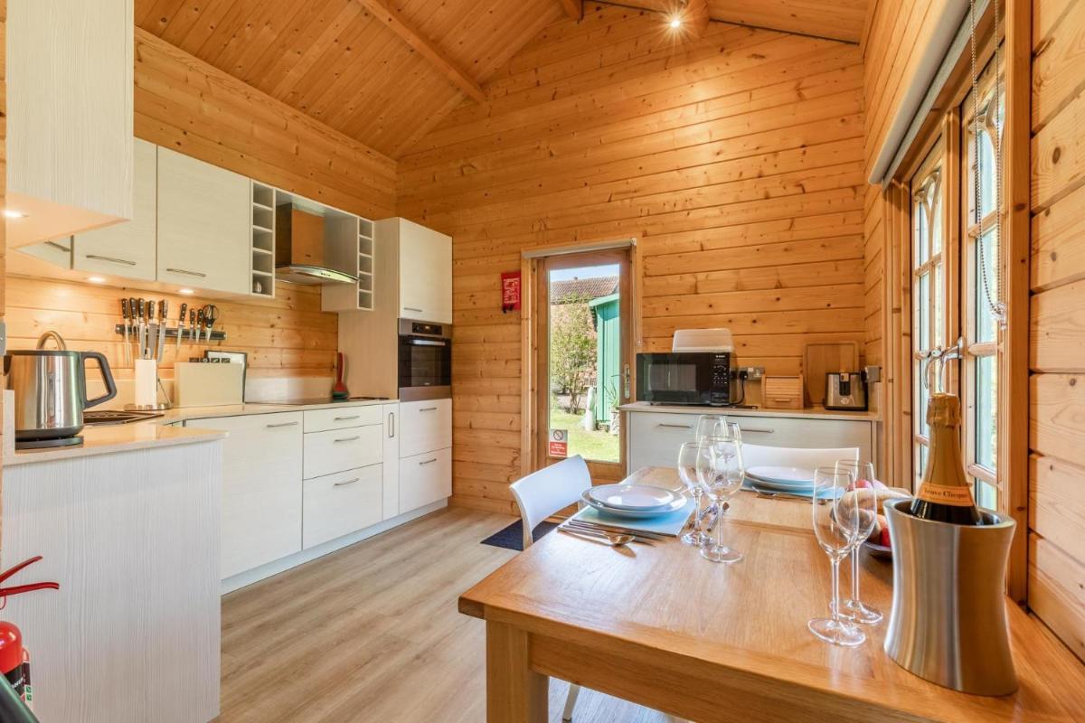 Host & Stay - Violet Lodge - Housity