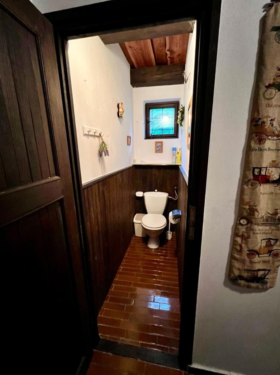 Country House Markousovice - Housity