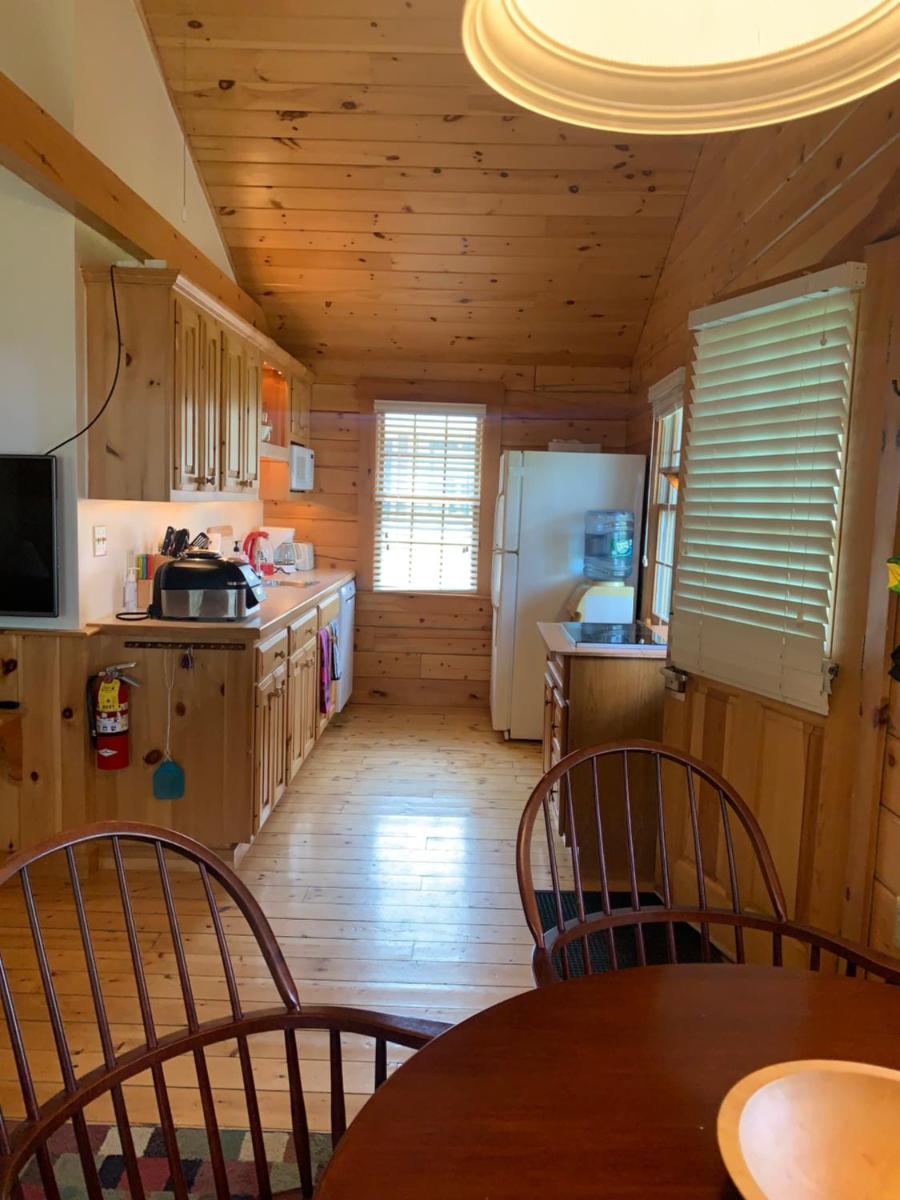 Beach Cottage Inn - Housity
