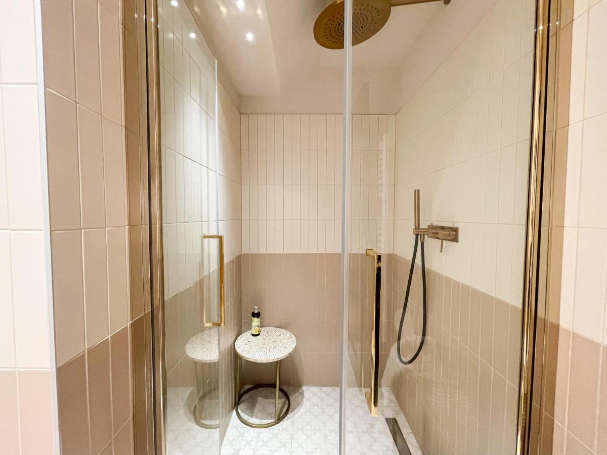 Suitetrails - Luxury Apartment Prosecco Porec 1min to the Sea