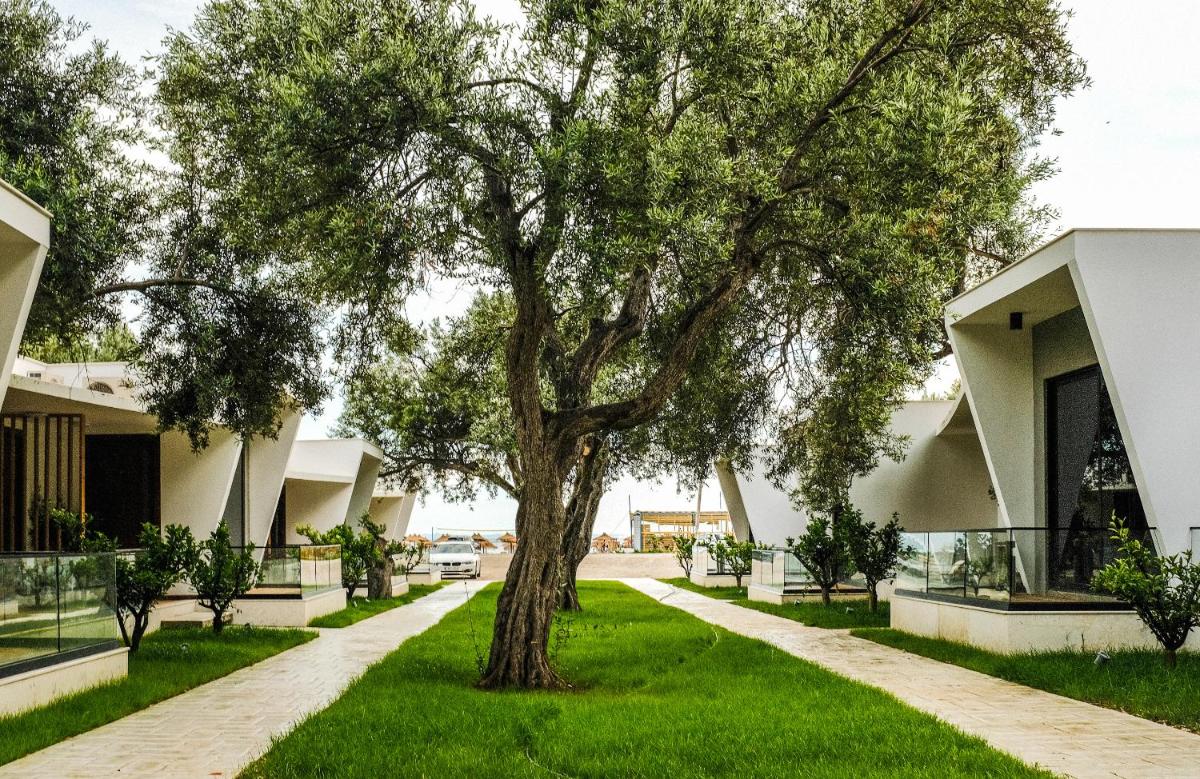 Luna Mare Boutique Seaside - Housity