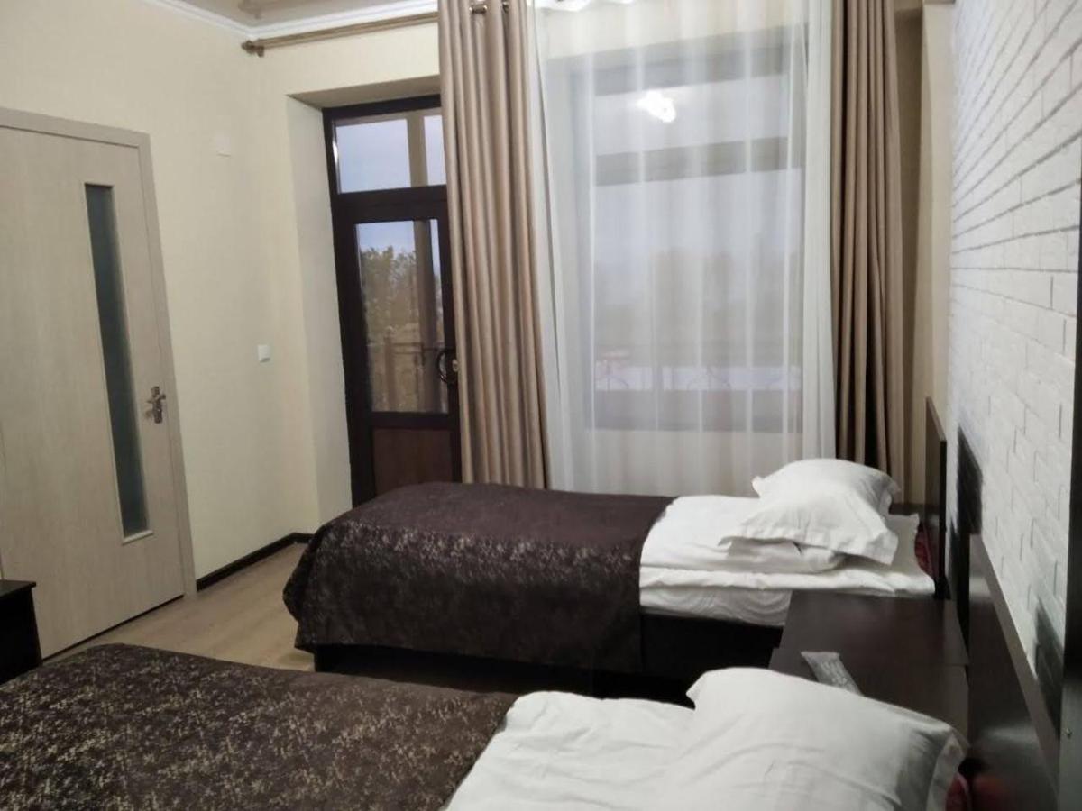 Suitetrails - Aknur Deluxe hotel