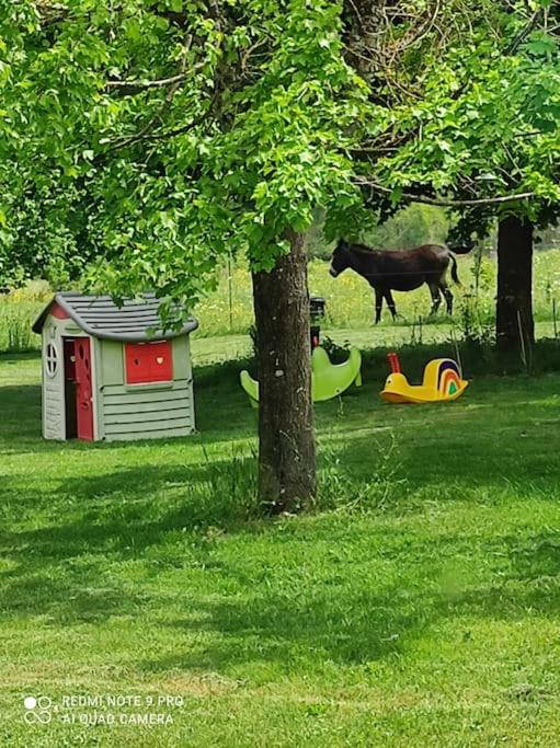 Petite ferme en pierre restaurée près de Périgueux - Housity