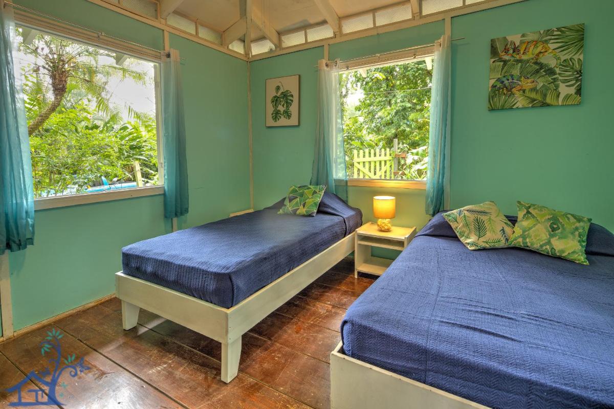 Lovely Casa Cucula Pool House with FiberOp - Housity