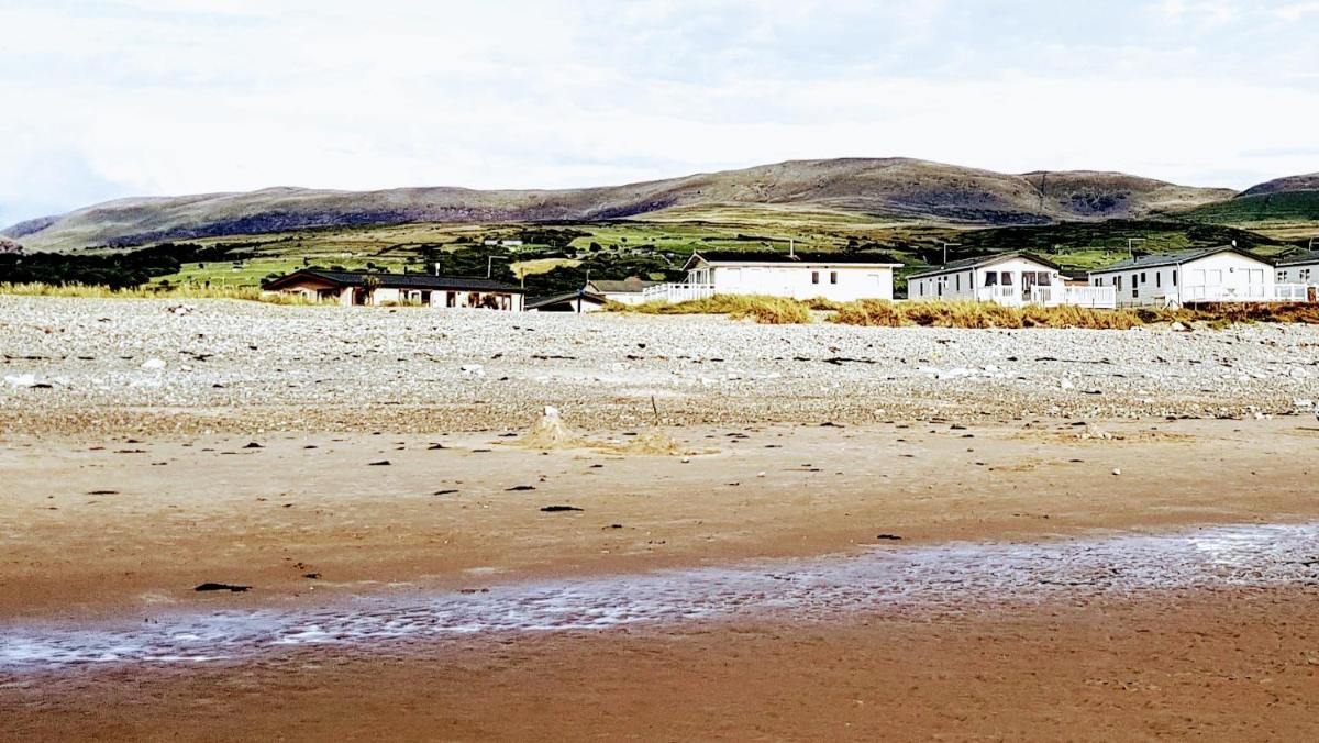 Plot44 Barmouth Bay - Housity