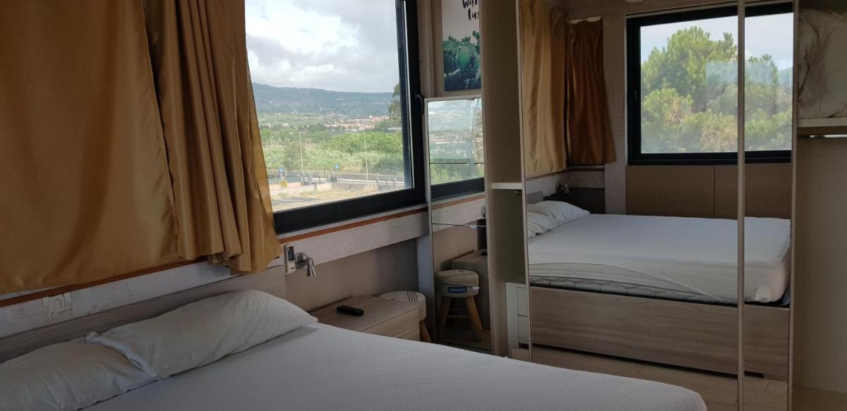 Santanna Penthouse - Fondachello-apartments com - Housity