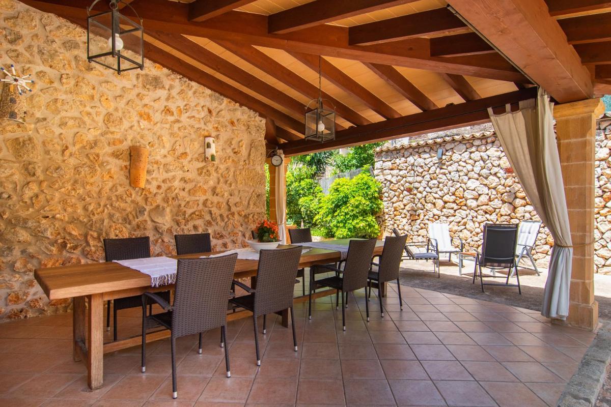 Fabulous Rural House with views to the mountains with swimming pool - Housity
