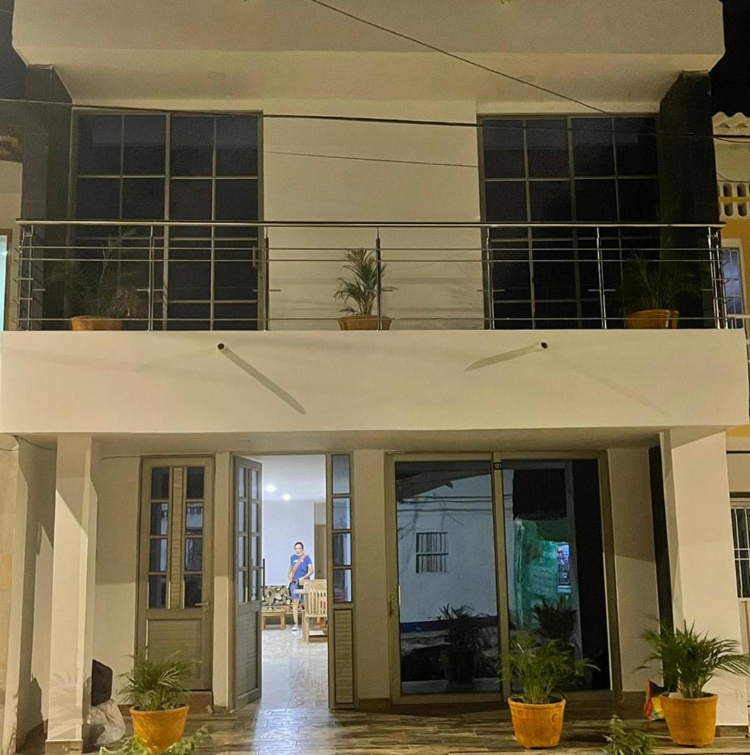 Apartamentos y Habitaciones PERLAYANA-Tolú - Housity