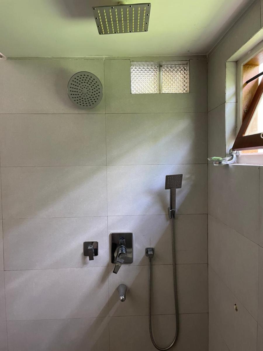 Brick House - Housity