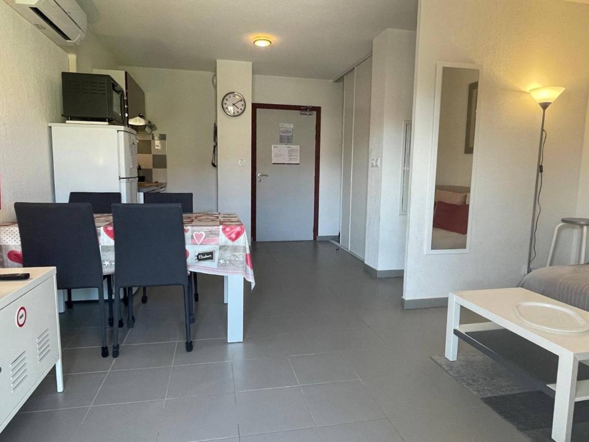 Appartement 2P/Cabine à Argelès-sur-Mer – Piscine chauffée, parking privé, clim, terrasse, proche mer - FR-1-225-738 - Housity