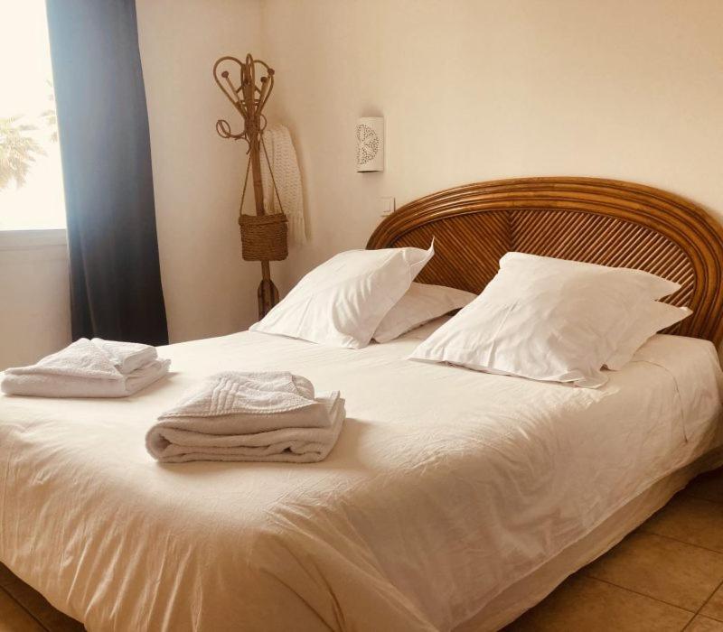 Hôtel Lido Beach - Housity