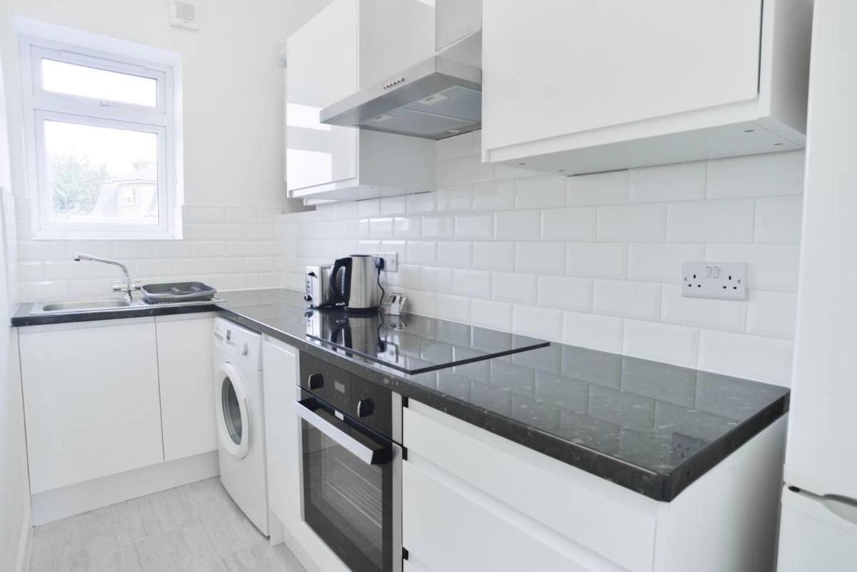 Elegant Studio In Euston - Housity