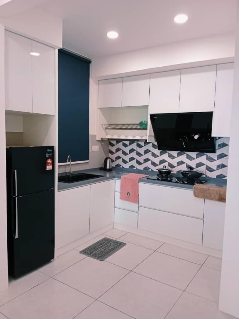 Preferred30 3R2B 7pax Meritus Perai - Housity