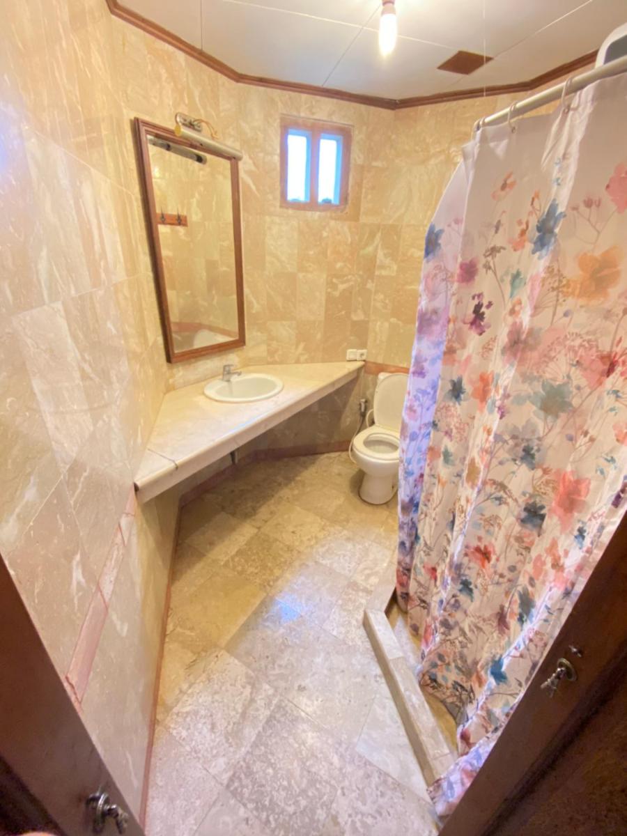 9 Pakis Villa - Housity