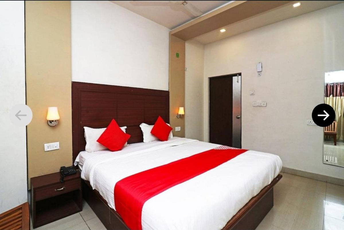 Hotel Surya Shelter - Housity