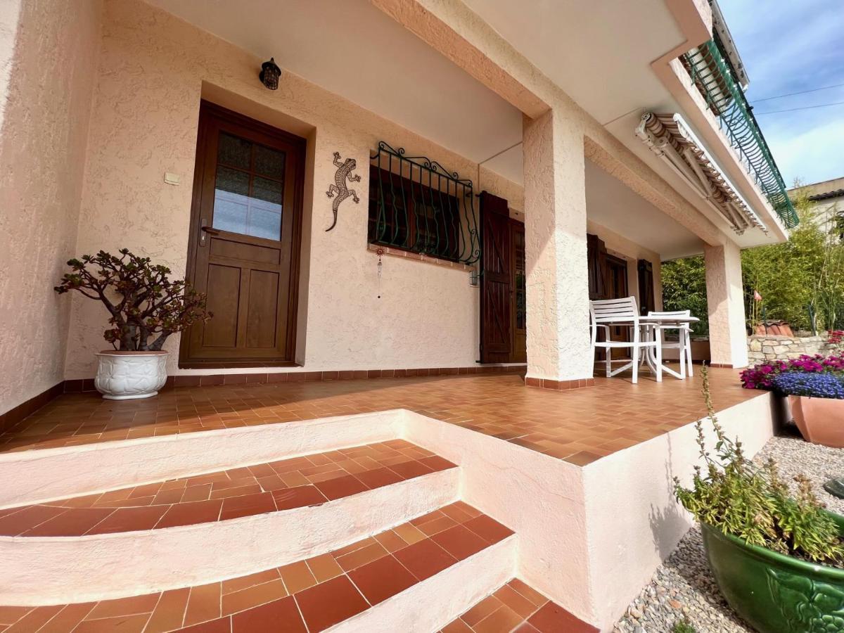 Villa Chante Grive - Housity