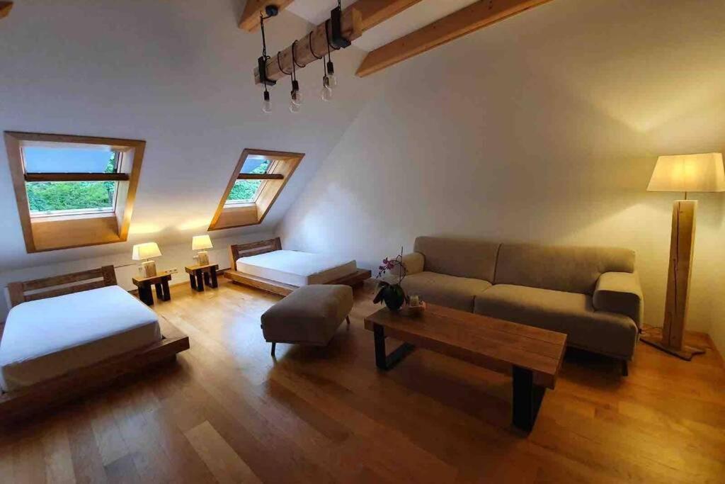 Bieszczadzki Zakątek - Housity