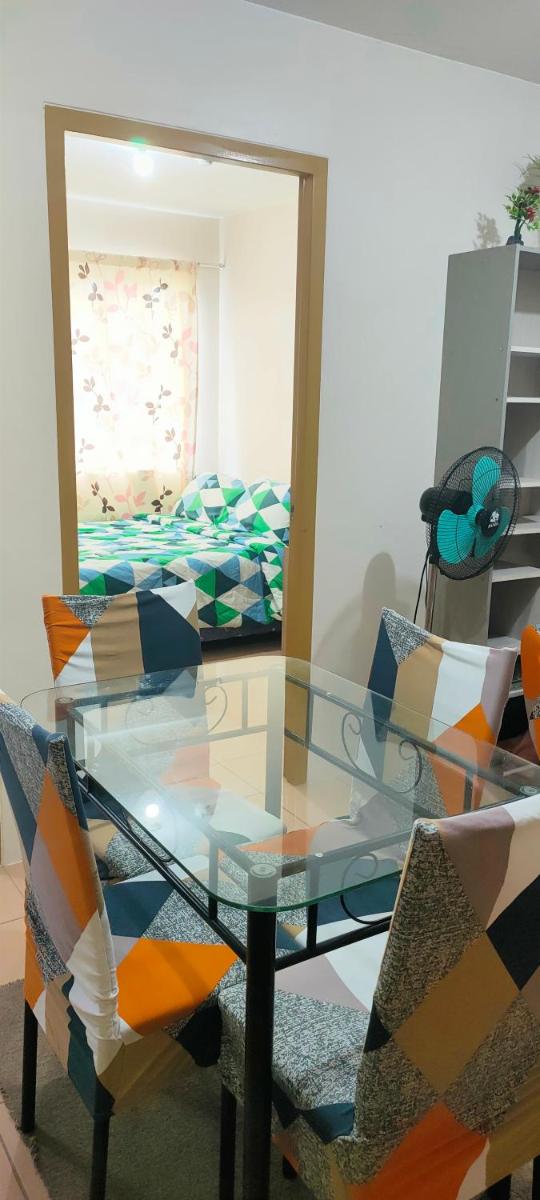 8 Spatial Condominium - Housity