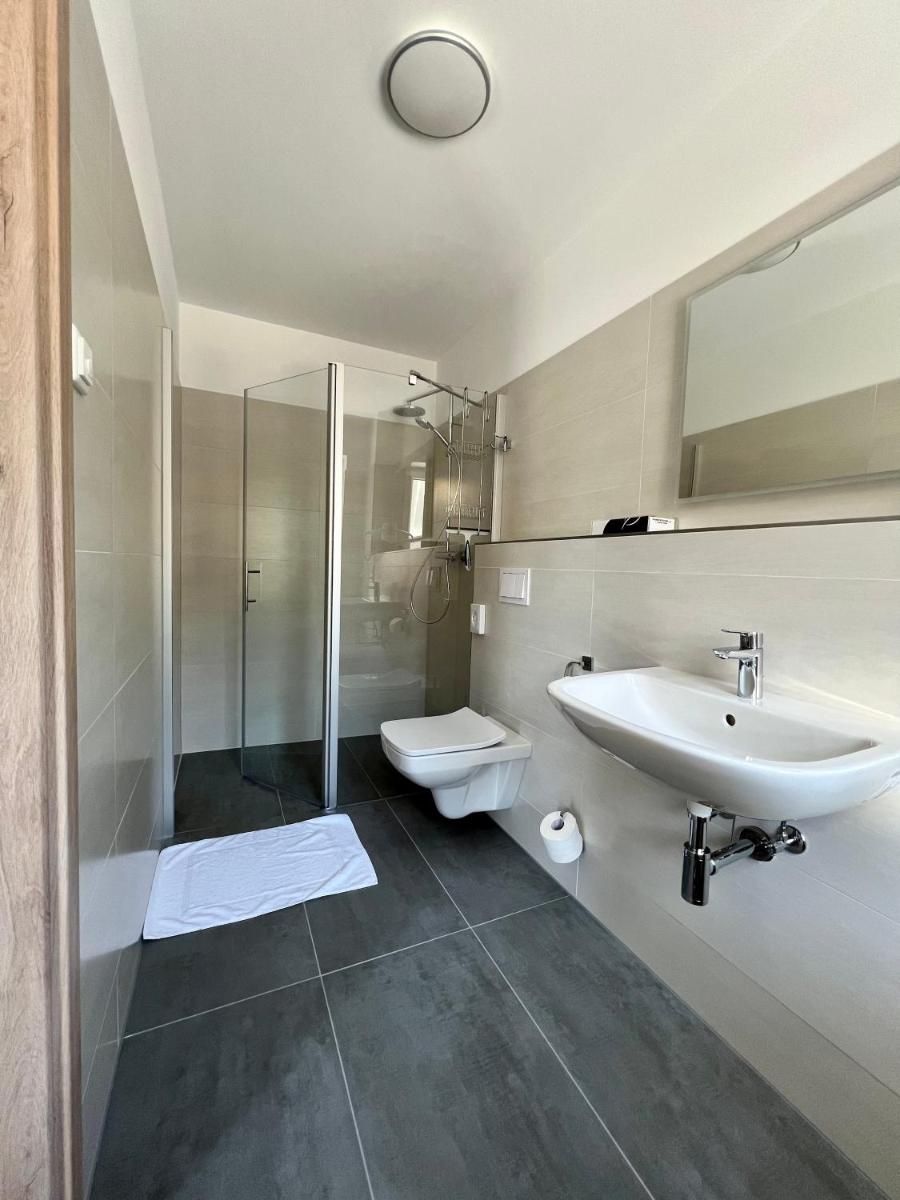 Hotel Ocean - Housity