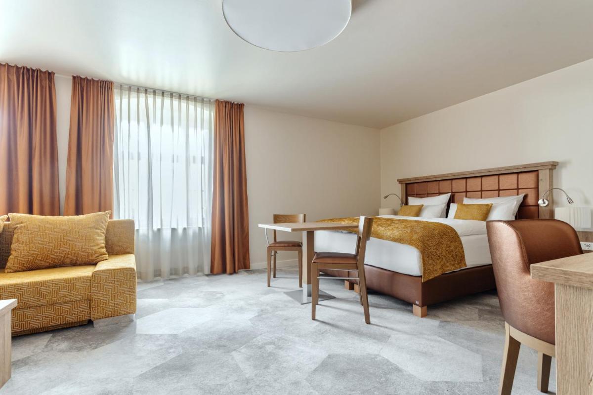 Hotel & Restaurant Rödersaal - Housity