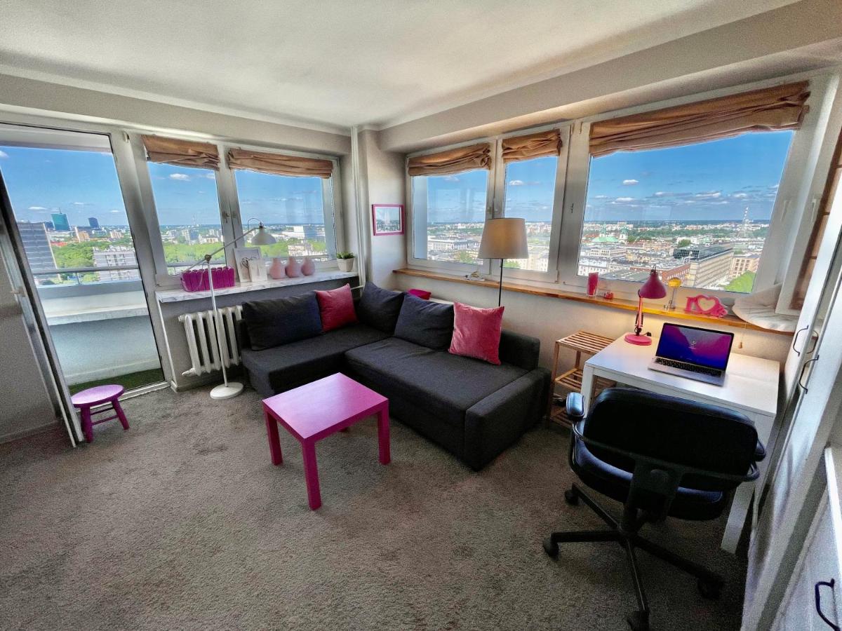 LILY metro WiFi 1 Gbs 70'TV Netflix HBO Max AppleTV - Housity