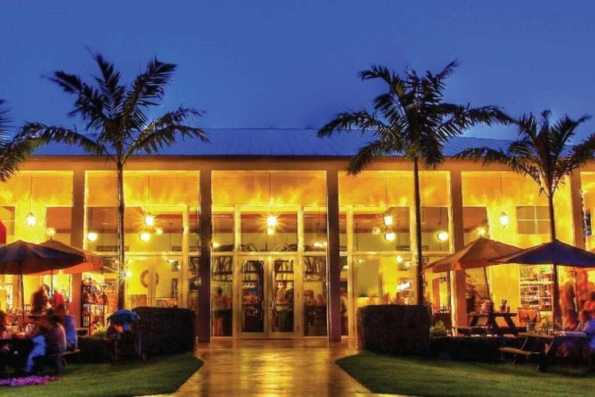 Promotion! Lux & Modern 4BR 4BA House by Miami Zoo Gateway to Florida Keys - Housity