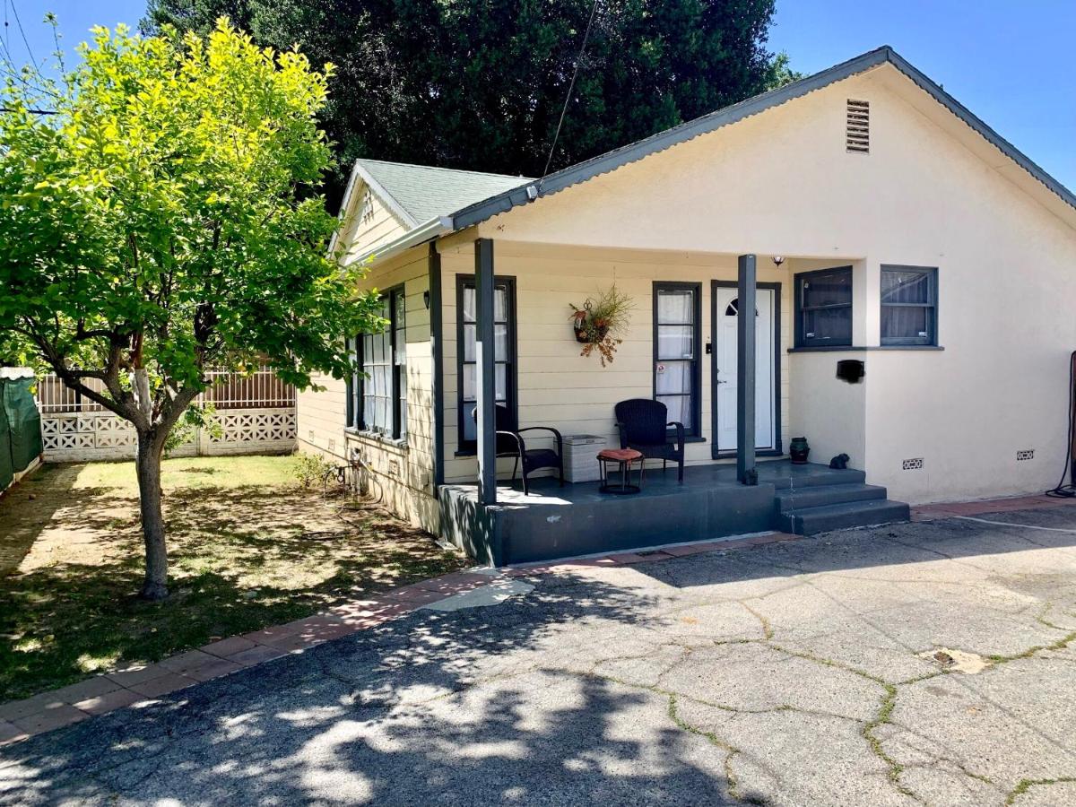 Charm West Valley Perfect Location by Westfield Topanga - Housity