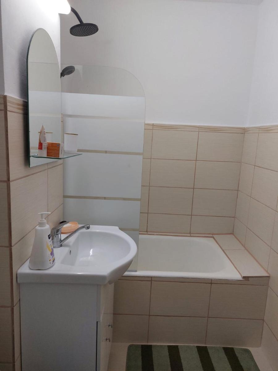 Apartament Ioana - Housity
