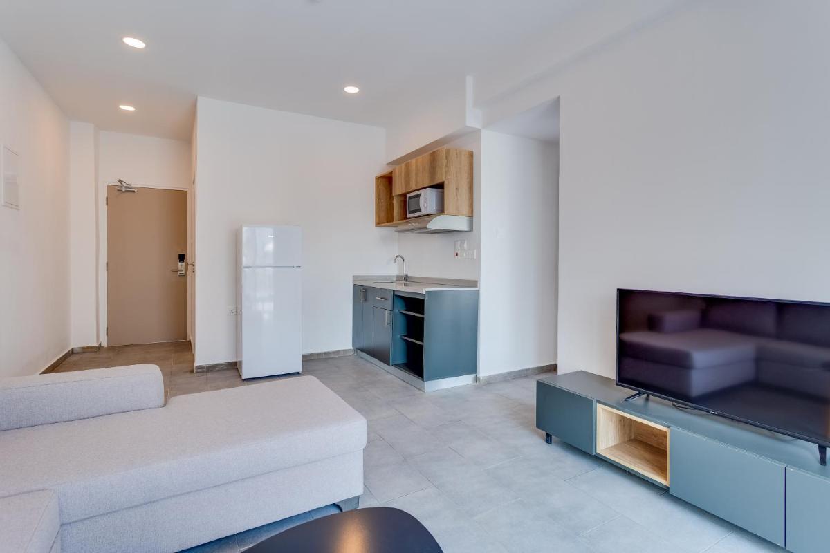 Zoi Ayia Napa - Housity