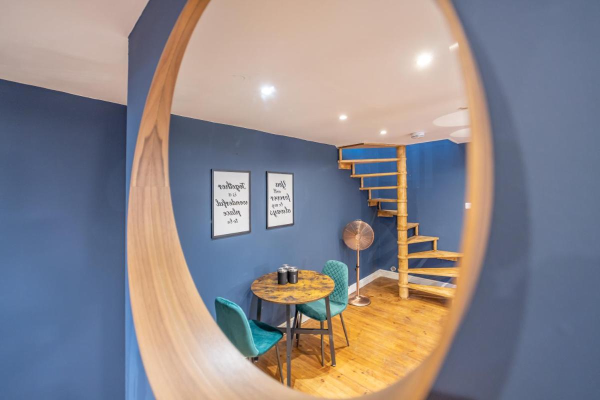 FLASH SALE Central Hove 1 Bedroom Flat BN33UPP01 - Housity