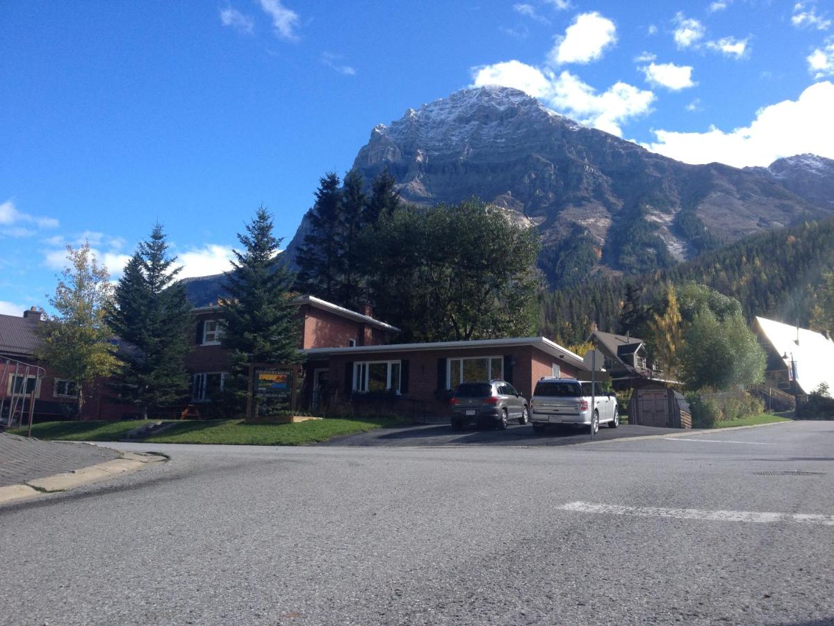 Canadian Rockies Inn - Adults only - Housity