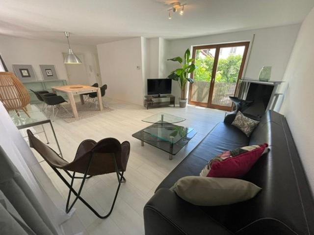 Suitetrails - AZUR Ferienwohnung 200 Meter zum See
