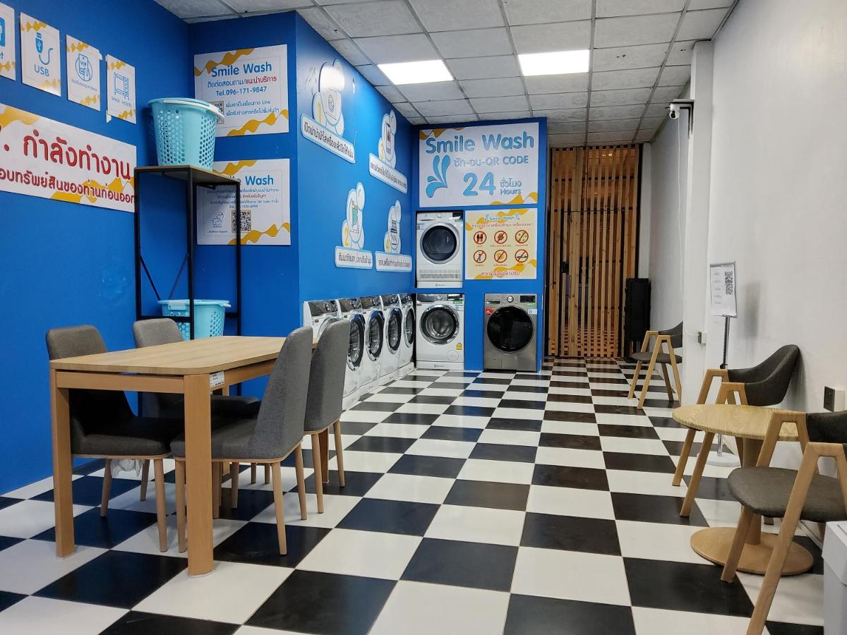 Smile Hostel Nongbuadang - Housity