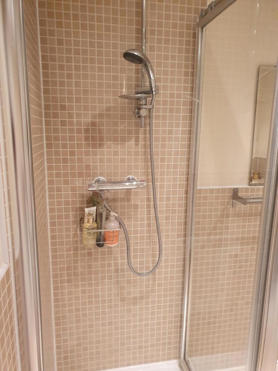 Beautiful ensuite room - Housity