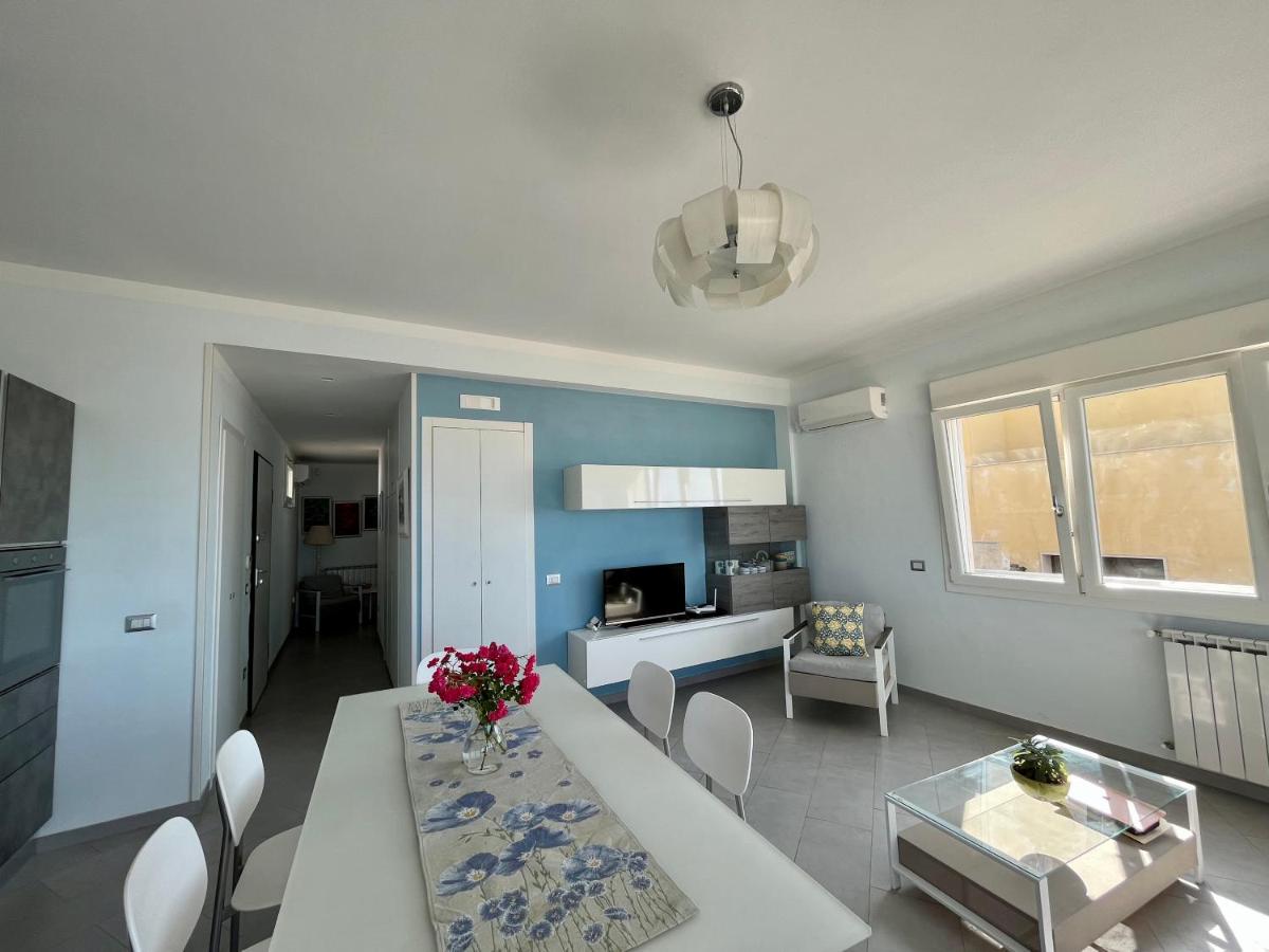 236 tonnarella sea house - Housity