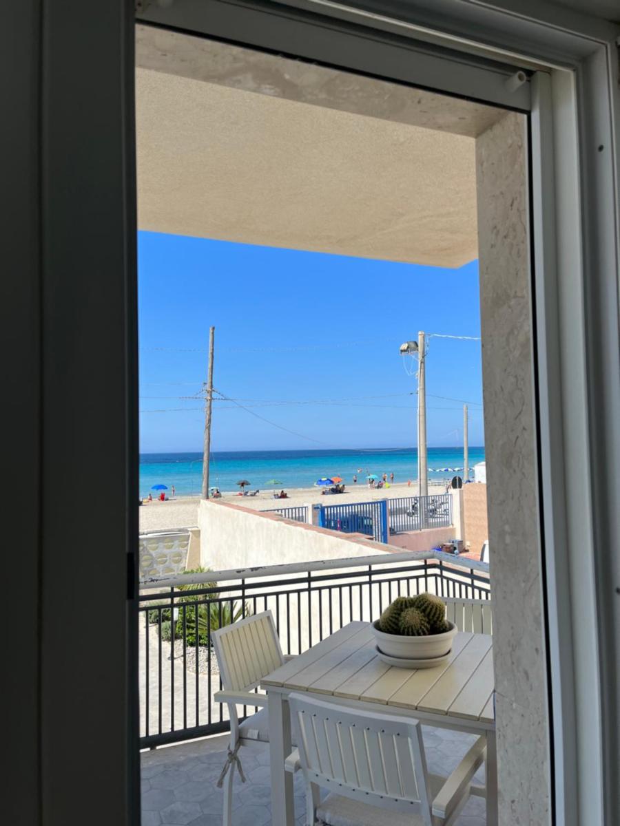 236 tonnarella sea house - Housity
