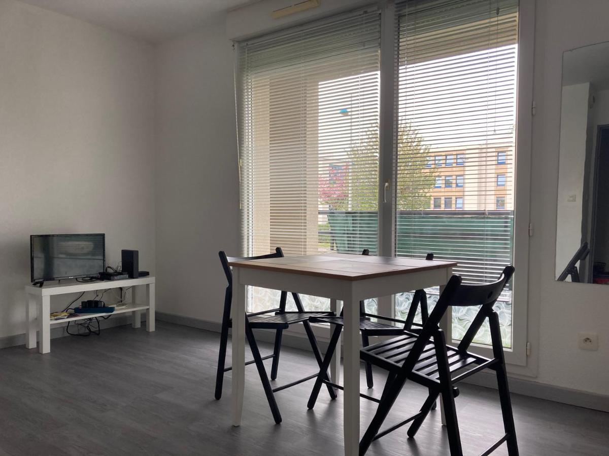 square Walliser - Housity