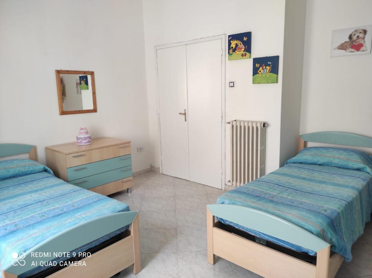 Sardinia ovest - Housity