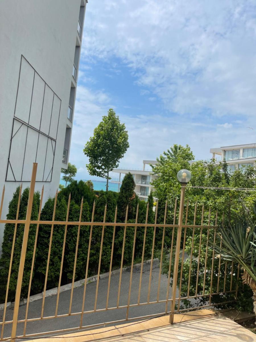 Le Premiére Randevu - Housity