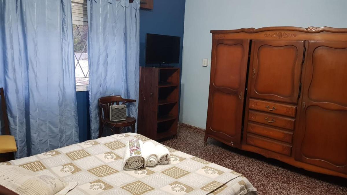 Hostel Ledesma - Housity