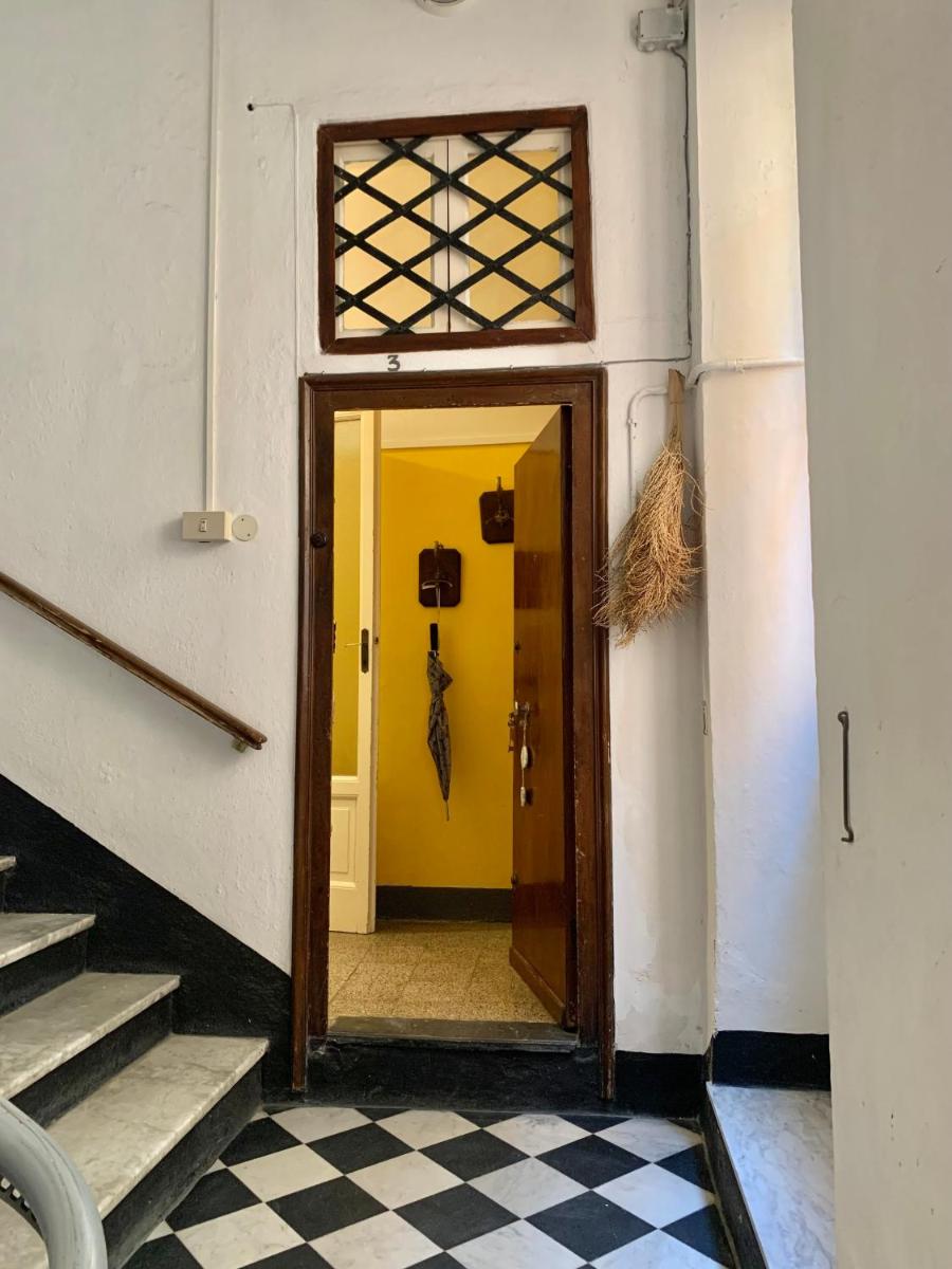 Finale ligure - Dimora storica in centro a 50 m dal mare - Housity