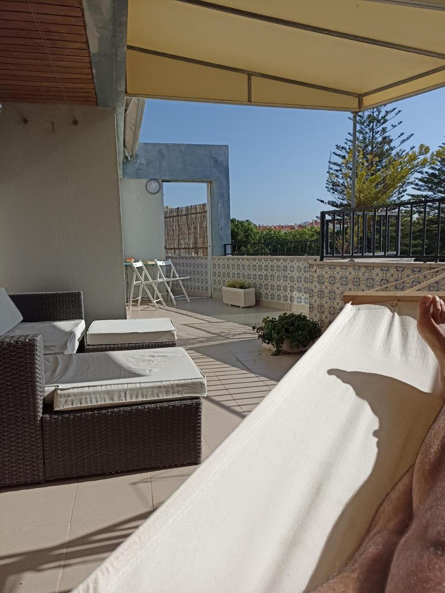 Apt with terrace and great view, near the ocean. - Housity
