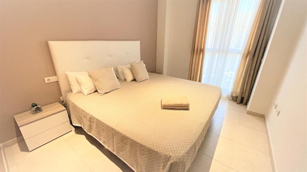 BEACH VALENCIA LUXURY A40-35 Apartment with terrace and sea views - Hizvo