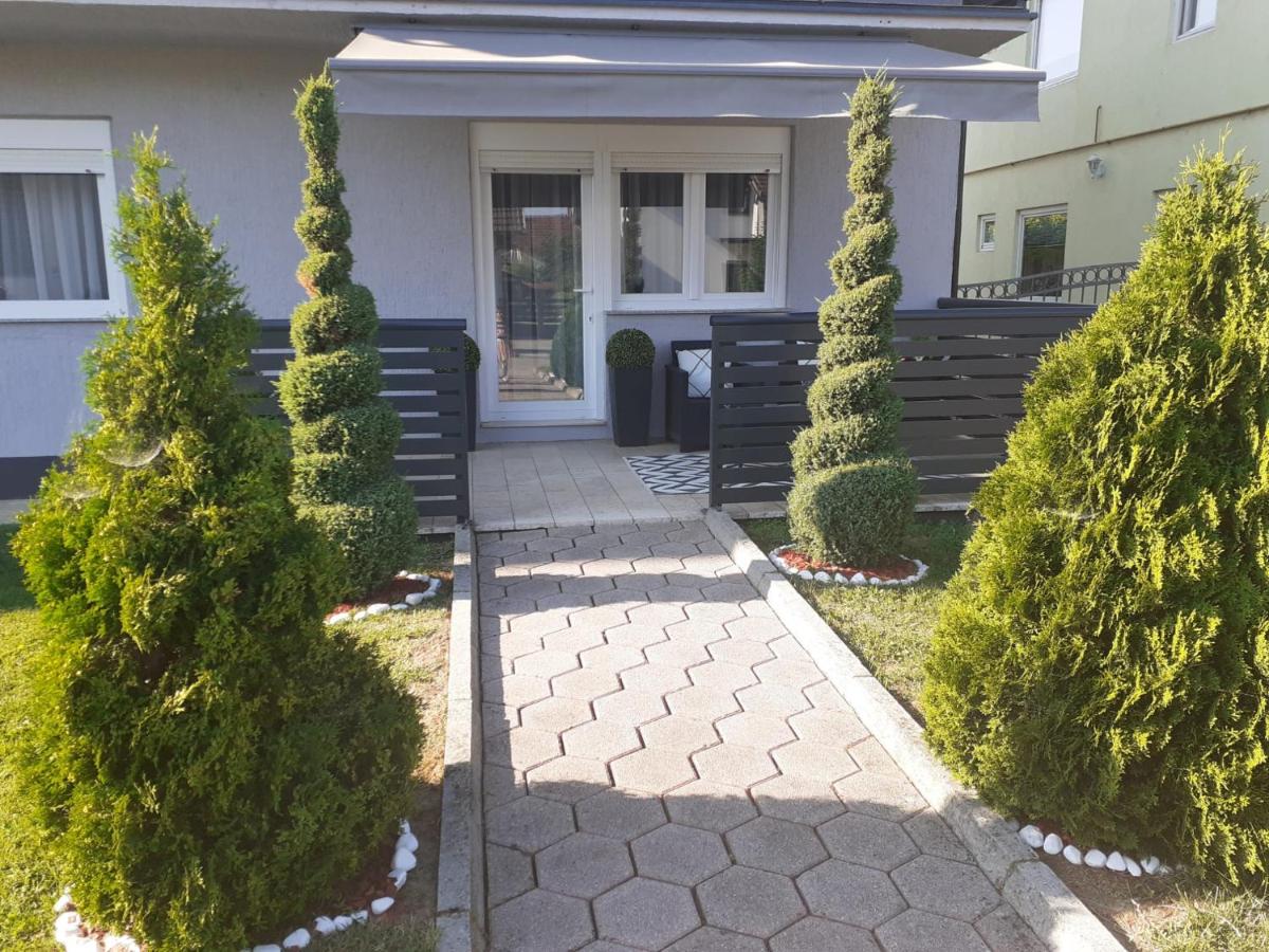 Apartman Gold - Housity